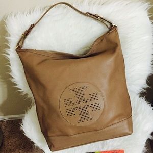 Tory Burch beige hobo bag!